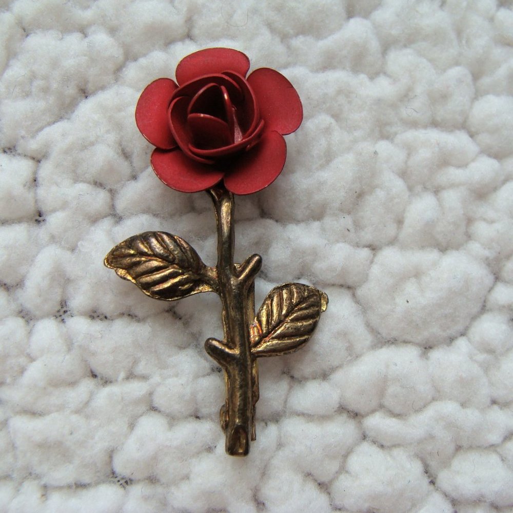 vintage red rose pin